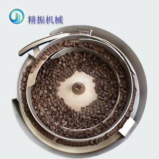 磁瓦振动盘